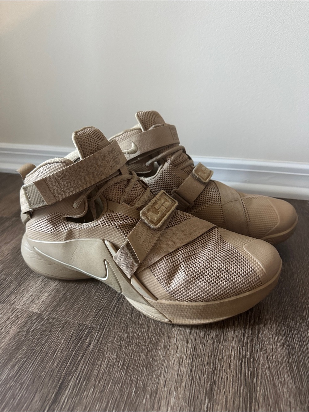 Nike Men’s LeBron Soldier 9 “Desert Camo”